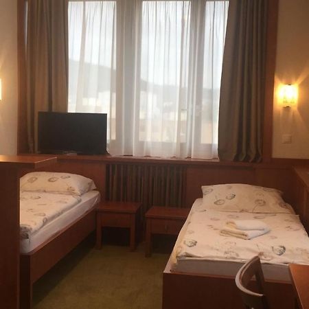 Považská Bystrica Hotel Bothe מראה חיצוני תמונה