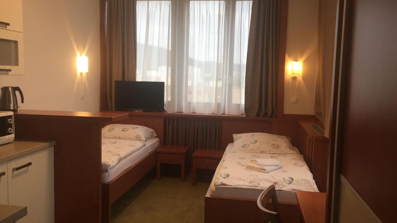 Považská Bystrica Hotel Bothe מראה חיצוני תמונה