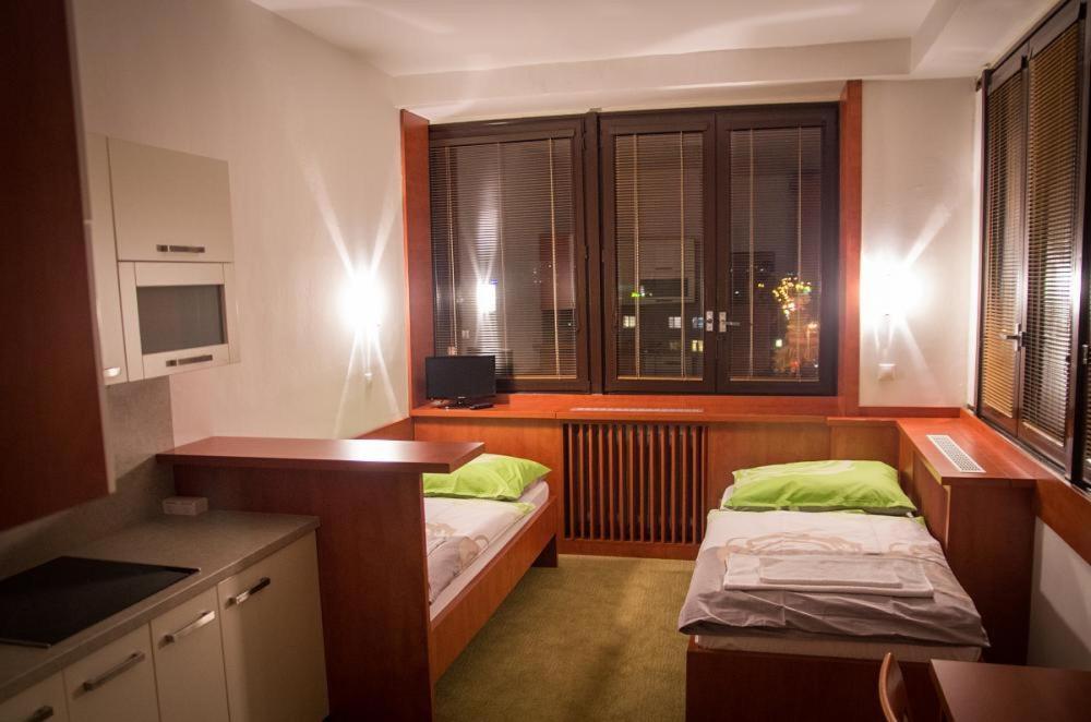 Považská Bystrica Hotel Bothe מראה חיצוני תמונה