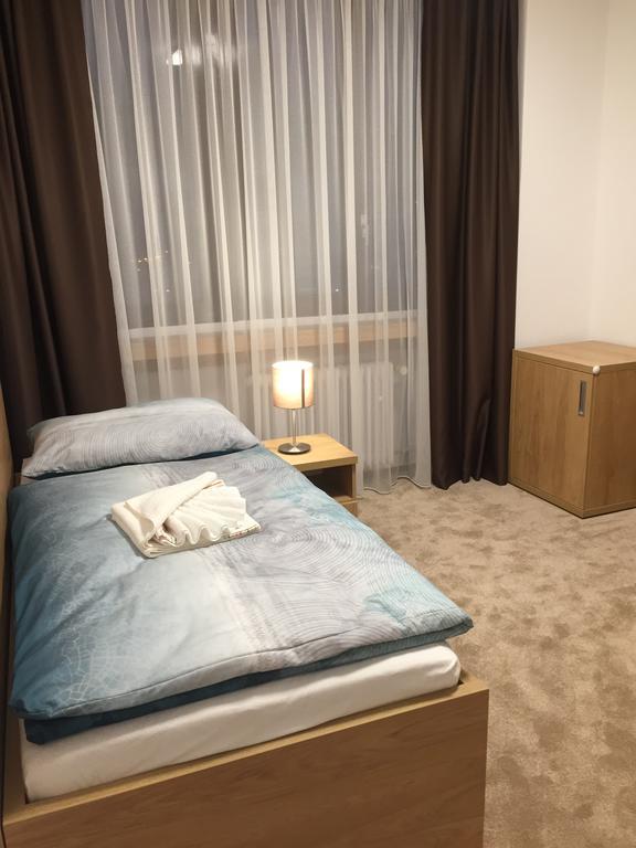 Považská Bystrica Hotel Bothe מראה חיצוני תמונה