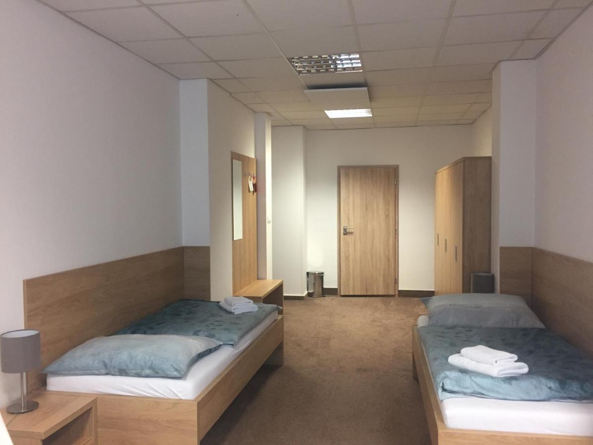 Považská Bystrica Hotel Bothe מראה חיצוני תמונה